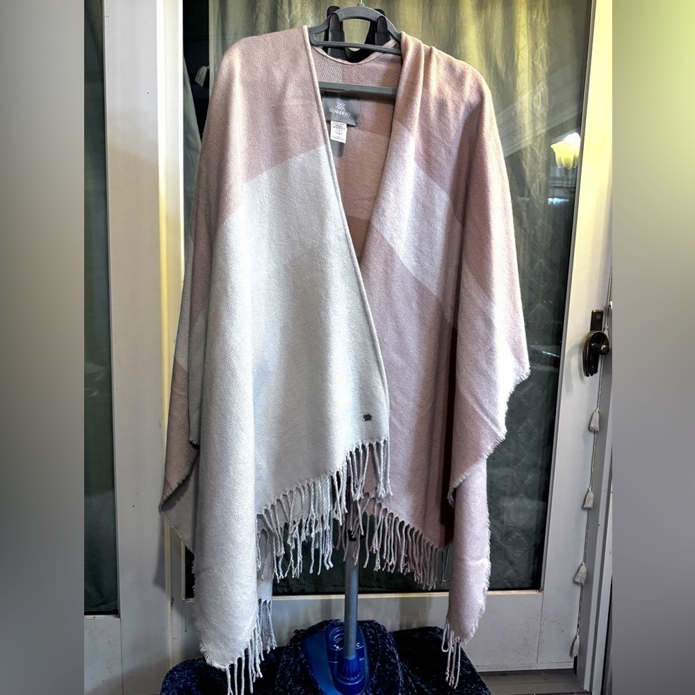 Soia & Kyo shawl wrap